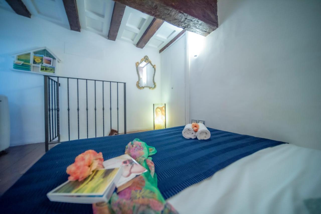 Wonderful Romantic Studio Ponte Vecchio Area Florencia Exterior foto